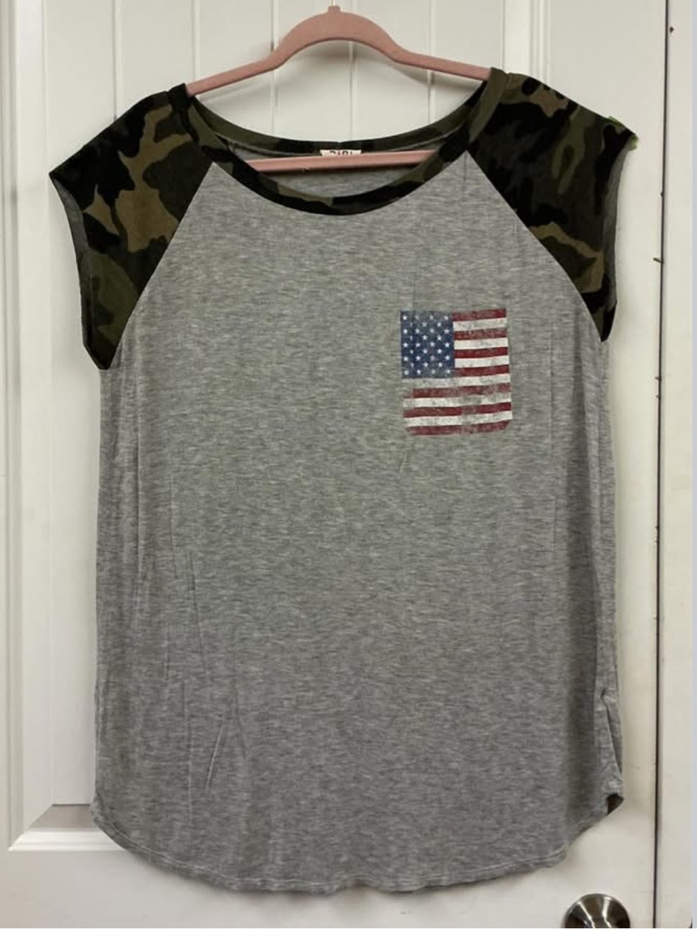 Grey Raglan Tee with Camo Sleeves and American Flag Pocket size Large